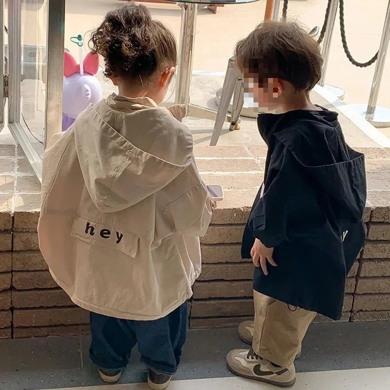 “Hey” Hoodie voor Peuters – Comfortabel & Stoer (1-8 jaar)