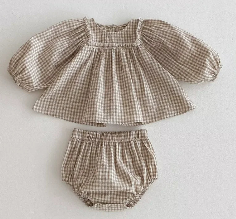 Vintage Baby Set – Romantisch 2-Delig Setje met Kant en Lange Mouwen